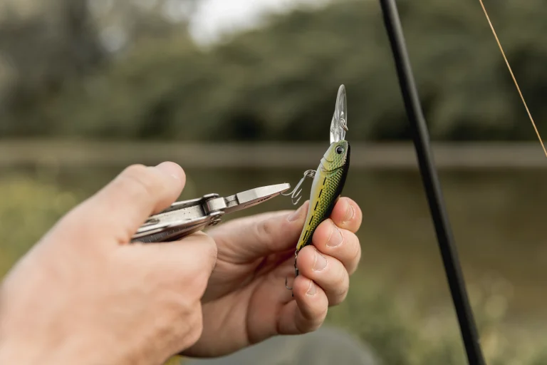 1-High hook fishing