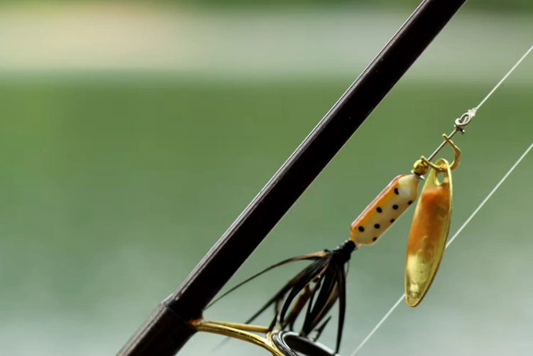 img.Fishing Swivel vs. Snap Swivel Which Connection Should Retailers Stock